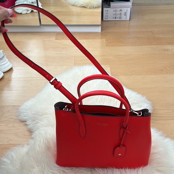 Kate spade tote - Picture 2 of 6